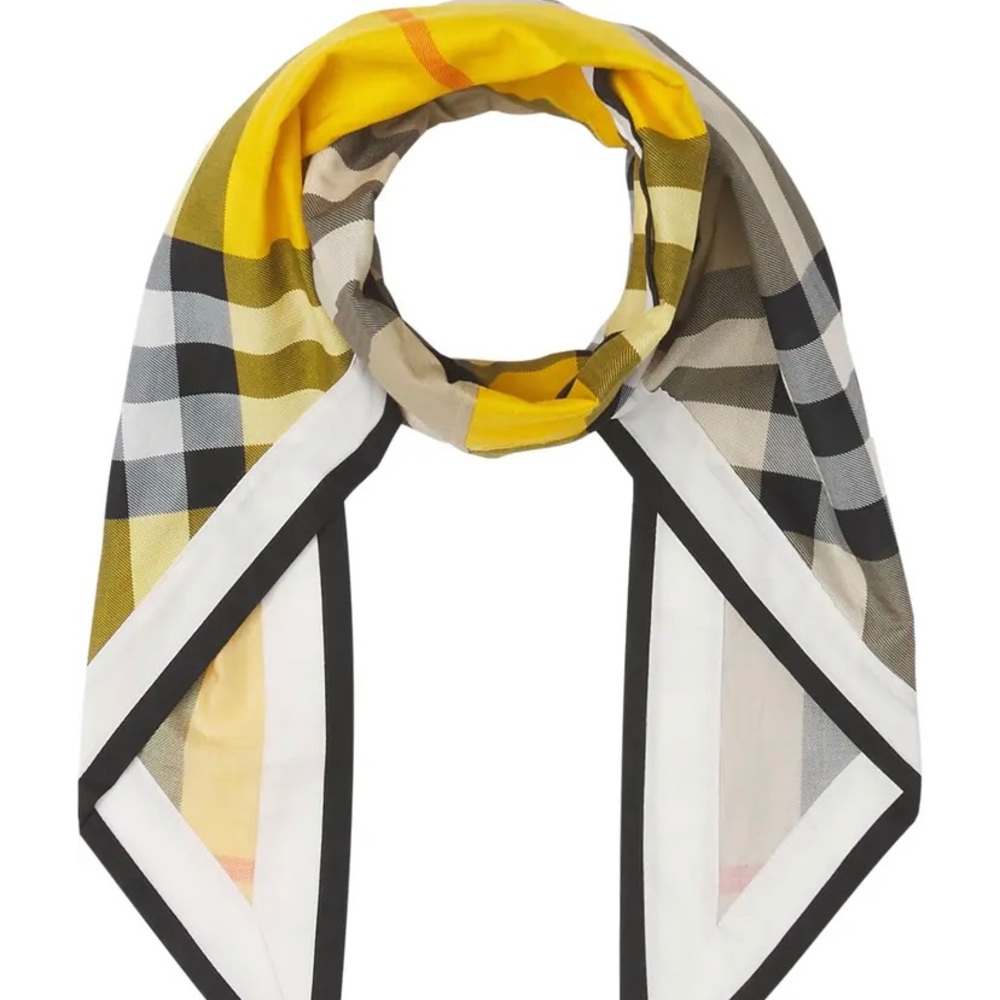 SOLD⛔️Authentic BURBERRY 100% Cotton vintage checkers triangle scarf - Picture 2 of 14